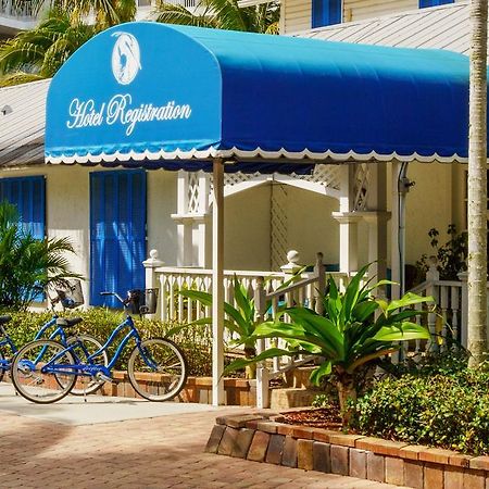 Olde Marco Island Inn And Suites Exterior photo